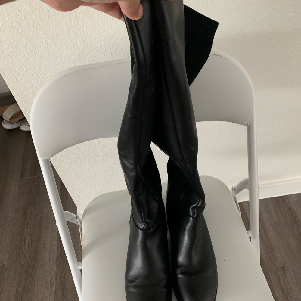 Winter Boots - Picture 2 of 3